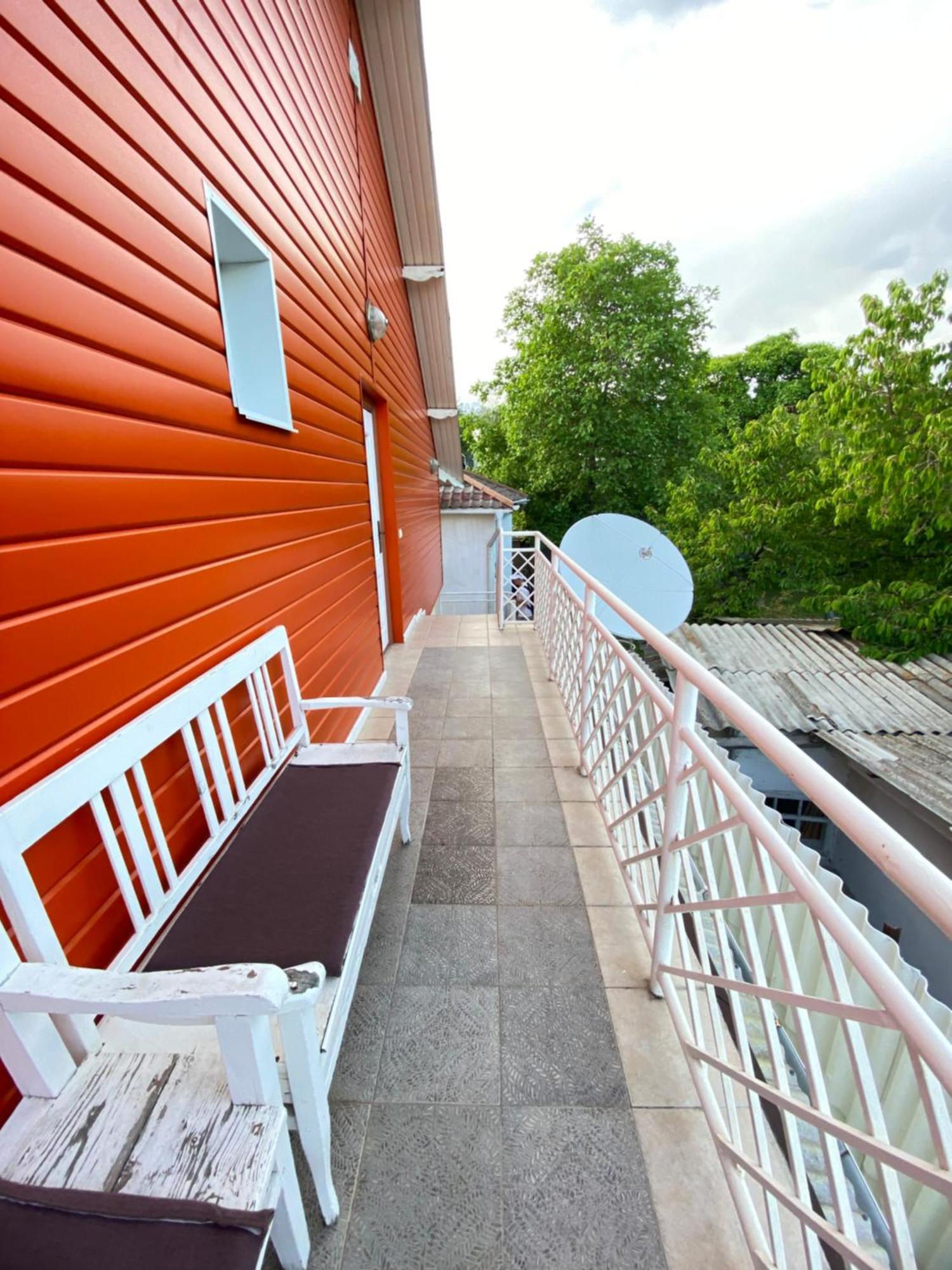 Osobyi Guest House Czołponata Zewnętrze zdjęcie
