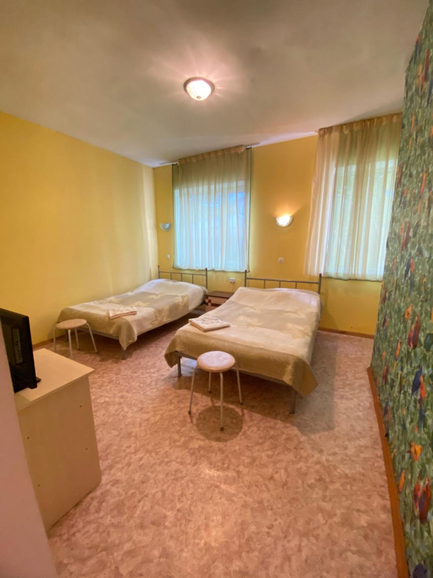 Osobyi Guest House Czołponata Zewnętrze zdjęcie